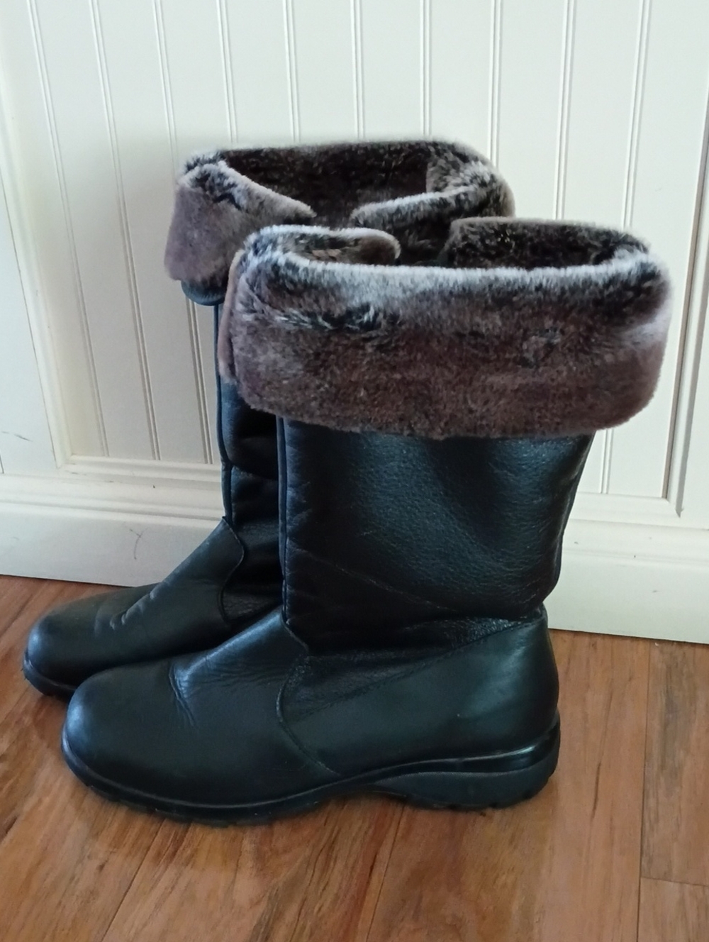 Toe Warmer's Women's Leather Boots 10M